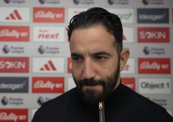 七星配资  阿莫林：我们要忘记此前连胜重新开始，球队没固定的首发阵容